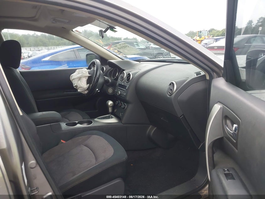 2008 Nissan Rogue VIN JN8AS58T68W016520 IAAI salvage auction — RIGHT FRONT, Rebuildable (Florida), sold $25 on 2026-07-16 (photo 5)