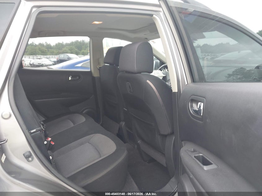 2008 Nissan Rogue VIN JN8AS58T68W016520 IAAI salvage auction — RIGHT FRONT, Rebuildable (Florida), sold $25 on 2026-07-16 (photo 8)