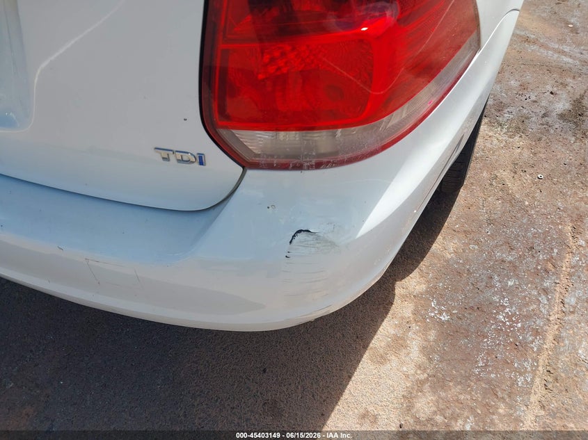 2013 Volkswagen Jetta VIN 3VWPL7AJ3DM609041 IAAI salvage auction — NORMAL WEAR, Clear (Hawaii), sold $625 on 2026-07-28 (photo 6)
