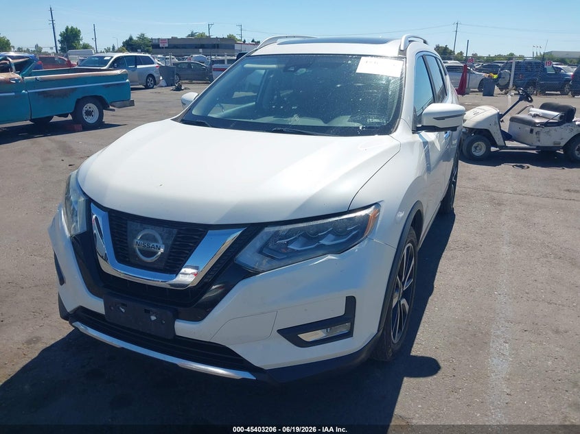 2017 Nissan Rogue VIN JN8AT2MT1HW383102 IAAI salvage auction — RIGHT SIDE, Salvage (California), sold $3,100 on 2026-07-29 (photo 2)