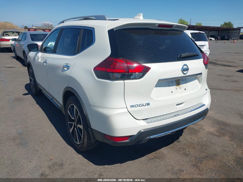 2017 Nissan Rogue VIN JN8AT2MT1HW383102 IAAI salvage auction — RIGHT SIDE, Salvage (California), sold $3,100 on 2026-07-29 (photo 3)