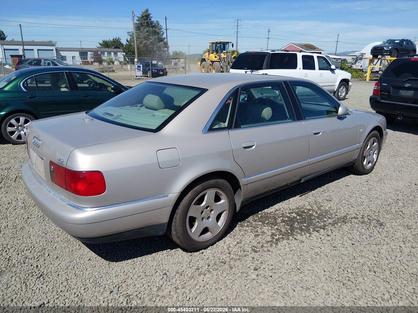 2001 Audi A8 VIN WAUML54D71N002798 IAAI salvage auction — NORMAL WEAR, Clear - Public Restricted (Oregon), sold $775 on 2026-07-20 (photo 4)