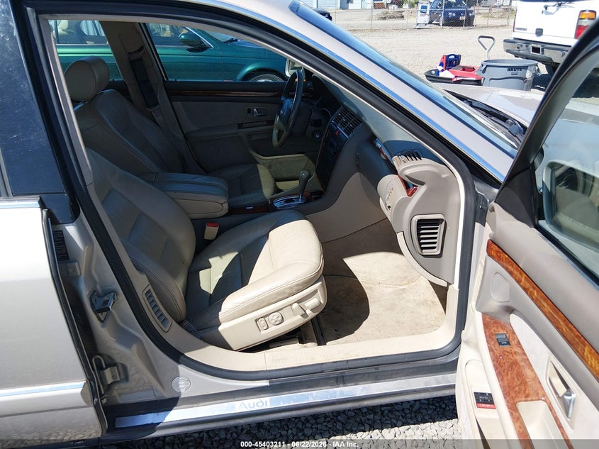 2001 Audi A8 VIN WAUML54D71N002798 IAAI salvage auction — NORMAL WEAR, Clear - Public Restricted (Oregon), sold $775 on 2026-07-20 (photo 5)