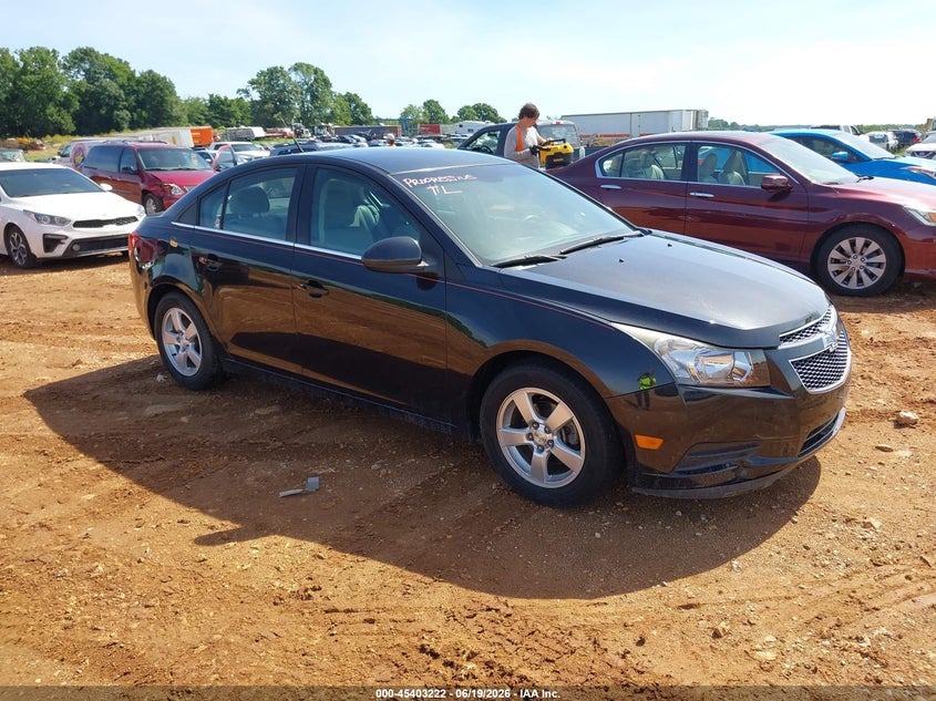 2014 Chevrolet Cruze VIN 1G1PC5SB7E7388031 IAAI salvage auction — REAR END, Salvage (Missouri), sold $1,200 on 2026-08-23 (photo 1)