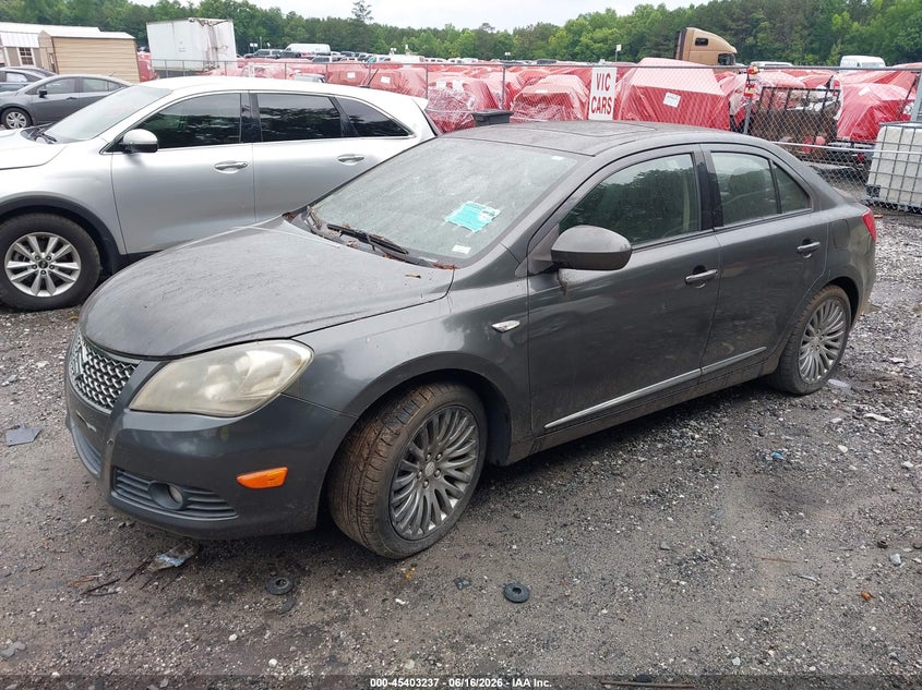 2010 Suzuki Kizashi VIN JS2RE9A59A6100643 IAAI salvage auction — NORMAL WEAR, Clear (Georgia), sold $25 on 2026-07-10 (photo 2)