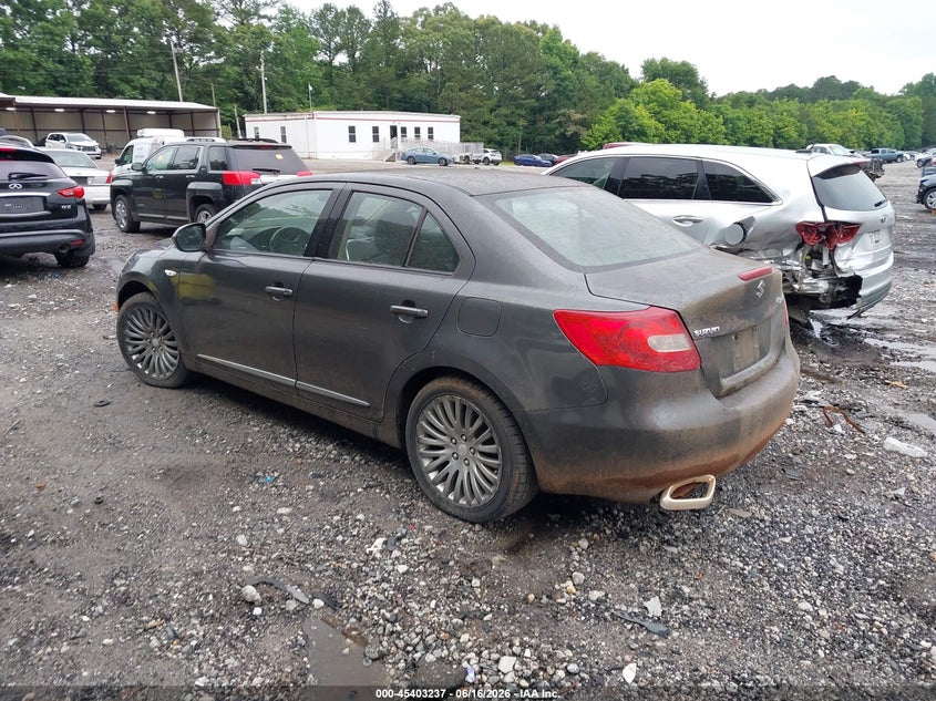 2010 Suzuki Kizashi VIN JS2RE9A59A6100643 IAAI salvage auction — NORMAL WEAR, Clear (Georgia), sold $25 on 2026-07-10 (photo 3)