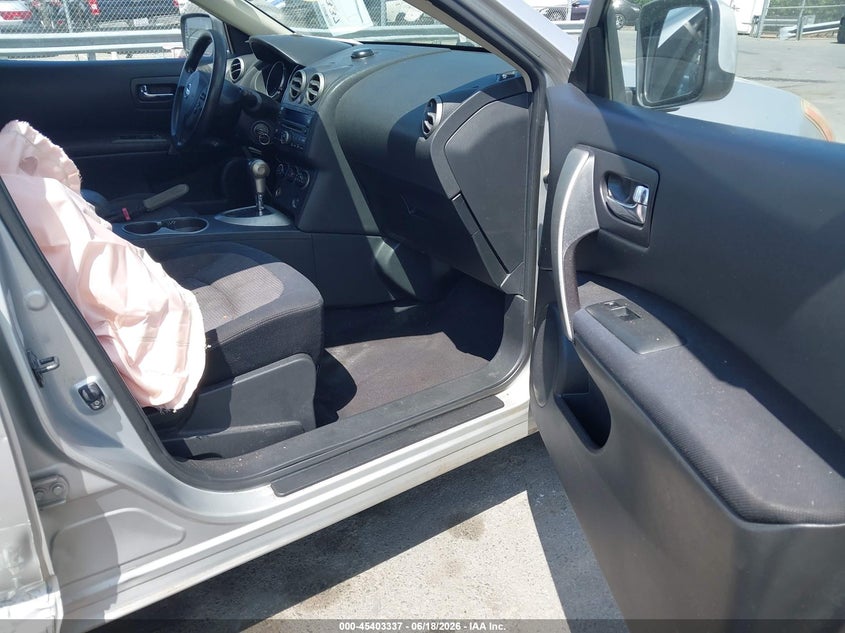 2008 Nissan Rogue VIN JN8AS58V08W104982 IAAI salvage auction — RIGHT SIDE, Salvage (Idaho), sold $600 on 2026-07-13 (photo 5)