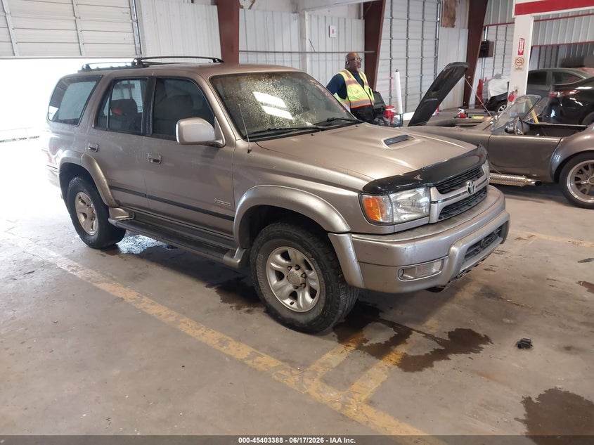 2002 Toyota 4runner VIN JT3GN86R520243685 IAAI salvage auction — NORMAL WEAR, Original (Texas), sold $1,850 on 2026-07-08 (photo 1)