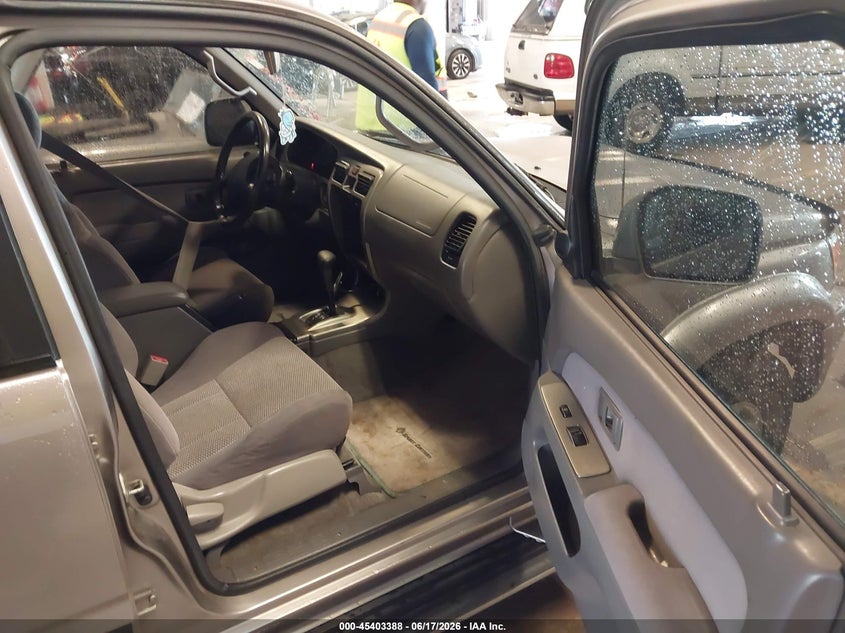 2002 Toyota 4runner VIN JT3GN86R520243685 IAAI salvage auction — NORMAL WEAR, Original (Texas), sold $1,850 on 2026-07-08 (photo 5)