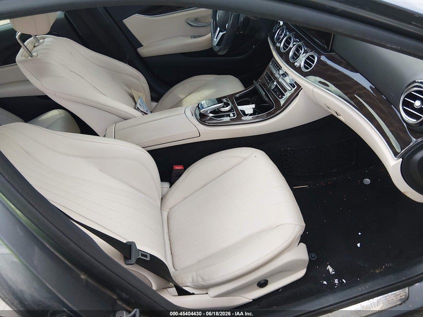 2019 Mercedes-benz E-klasse VIN WDDZF4JB1KA515959 IAAI salvage auction — ELECTRICAL, Salvage Title, sold $5,300 on 2026-08-02 (photo 5)