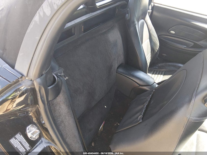2000 Porsche Boxster VIN WP0CA2982YU628290 IAAI salvage auction — UNKNOWN, Salvage (Maryland), sold $900 on 2026-07-30 (photo 8)