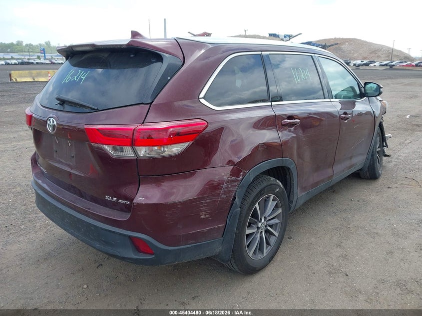 2019 Toyota Highlander VIN 5TDJZRFH7KS710718 IAAI salvage auction — FRONT END, Mv-907A (New York), sold $13,975 on 2026-07-07 (photo 4)