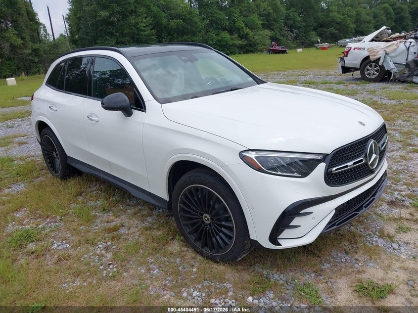 2026 Mercedes-benz Glc VIN W1NKM4GB4TF482090 IAAI salvage auction — LEFT SIDE, Rebuildable (Florida), sold $32,850 on 2026-07-13 (photo 1)