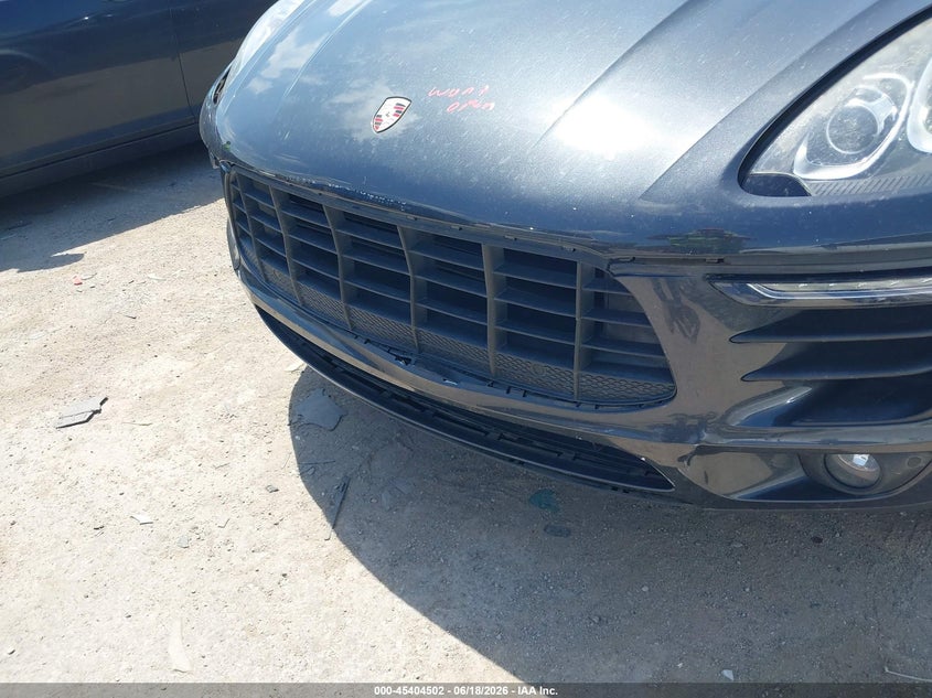 2018 Porsche Macan VIN WP1AA2A5XJLB05148 IAAI salvage auction — FRONT & REAR, Original (Texas), sold $7,600 on 2026-07-21 (photo 6)