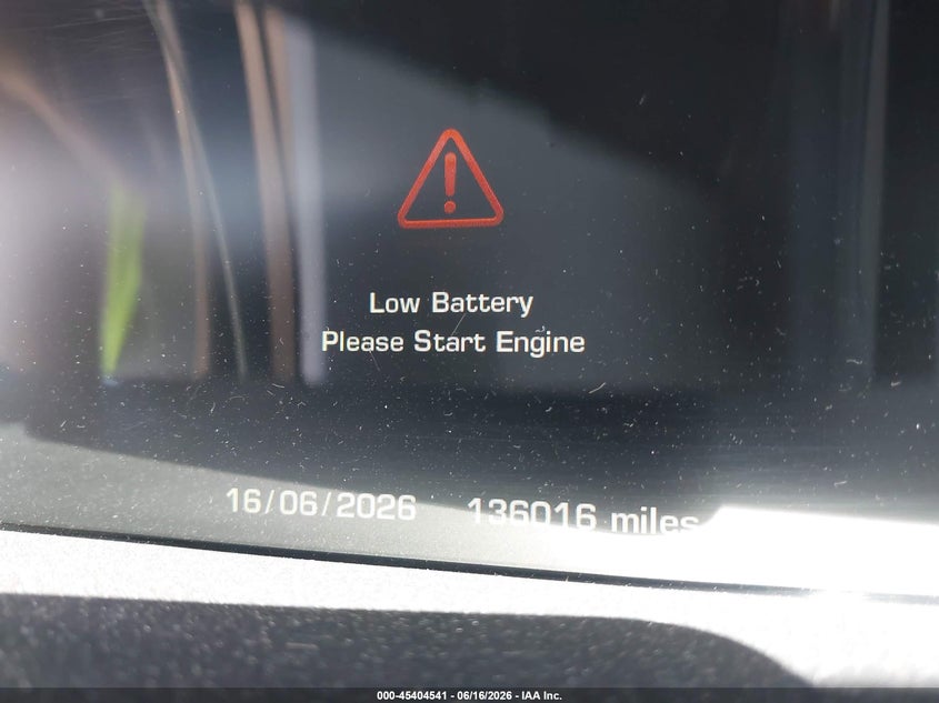 2015 Land rover RANGE ROVER VIN SALGS2TF6FA238774 IAAI salvage auction — NORMAL WEAR, Clear (Indiana), sold $5,475 on 2026-07-08 (photo 7)