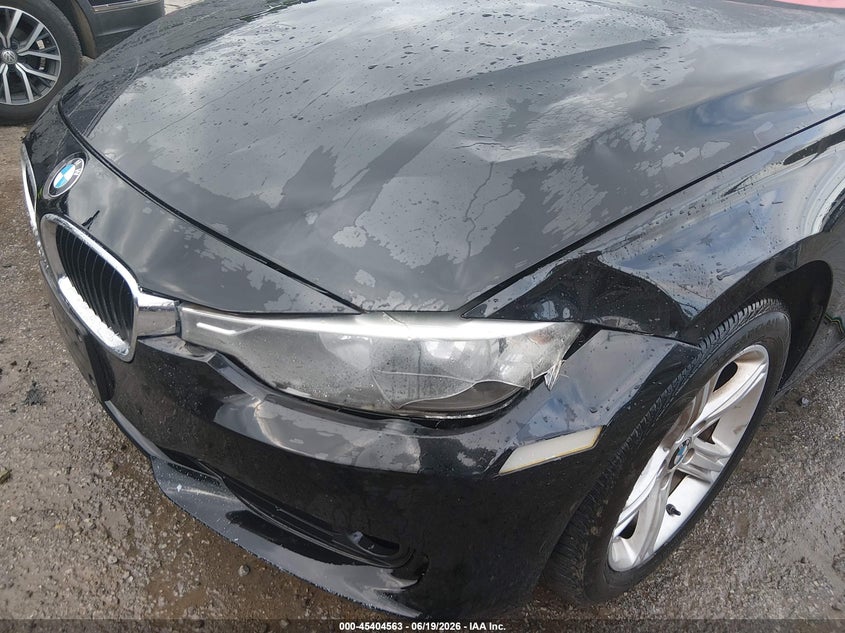 2013 BMW 3er VIN WBA3B5G59DNS03948 IAAI salvage auction — FRONT END, Salvage (West Virginia), sold $1,000 on 2026-07-30 (photo 6)