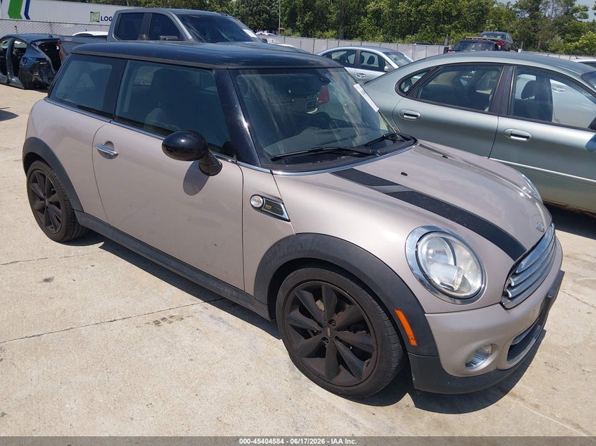 2013 Mini VIN WMWSU3C5XDT373389 IAAI salvage auction — NORMAL WEAR, Clear (Missouri), sold $300 on 2026-07-07 (photo 1)