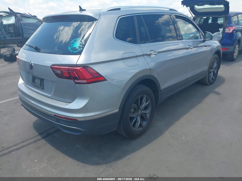 2023 Volkswagen Tiguan VIN 3VV3B7AX0PM139422 IAAI salvage auction — LEFT FRONT, Salvage Title, sold $8,925 on 2026-08-19 (photo 4)