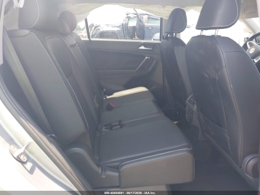 2023 Volkswagen Tiguan VIN 3VV3B7AX0PM139422 IAAI salvage auction — LEFT FRONT, Salvage Title, sold $8,925 on 2026-08-19 (photo 8)