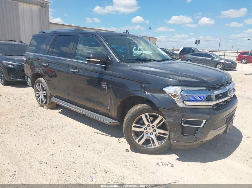 2022 Ford Expedition VIN 1FMJU2AT6NEA59265 IAAI salvage auction — REAR END, Original (Texas), sold $17,600 on 2026-07-30 (photo 1)