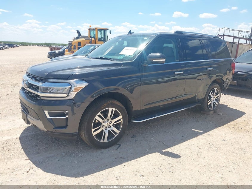 2022 Ford Expedition VIN 1FMJU2AT6NEA59265 IAAI salvage auction — REAR END, Original (Texas), sold $17,600 on 2026-07-30 (photo 2)