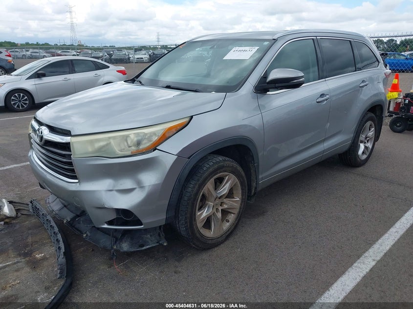 2015 Toyota Highlander VIN 5TDYKRFH3FS038732 IAAI salvage auction — FRONT END, Salvage Title, sold $6,600 on 2026-07-16 (photo 2)