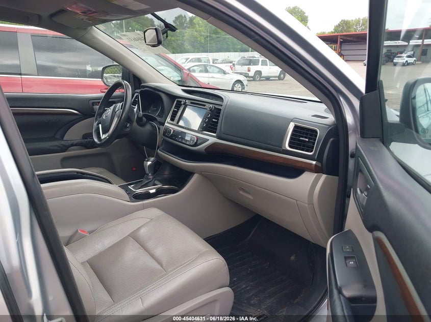 2015 Toyota Highlander VIN 5TDYKRFH3FS038732 IAAI salvage auction — FRONT END, Salvage Title, sold $6,600 on 2026-07-16 (photo 5)