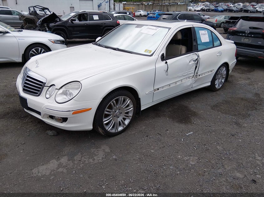 2008 Mercedes-benz E-klasse VIN WDBUF90XX8B337467 IAAI salvage auction — LEFT SIDE, Salvage (New Jersey), sold $1,650 on 2026-08-09 (photo 2)