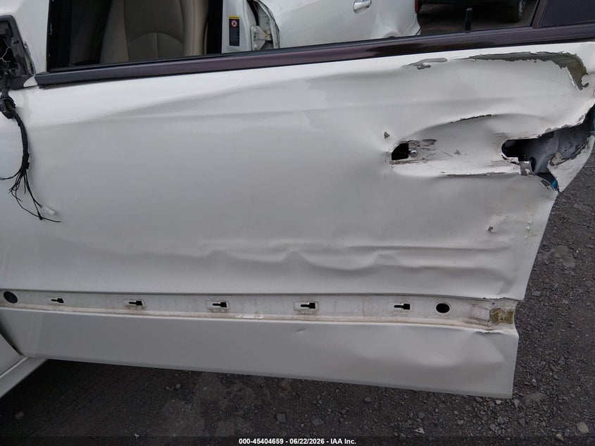 2008 Mercedes-benz E-klasse VIN WDBUF90XX8B337467 IAAI salvage auction — LEFT SIDE, Salvage (New Jersey), sold $1,650 on 2026-08-09 (photo 6)
