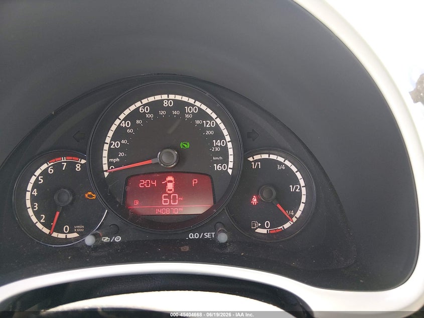 2013 Volkswagen Beetle VIN 3VWJP7AT6DM683517 IAAI salvage auction — NORMAL WEAR, Clear (South Carolina), sold $900 on 2026-07-20 (photo 7)