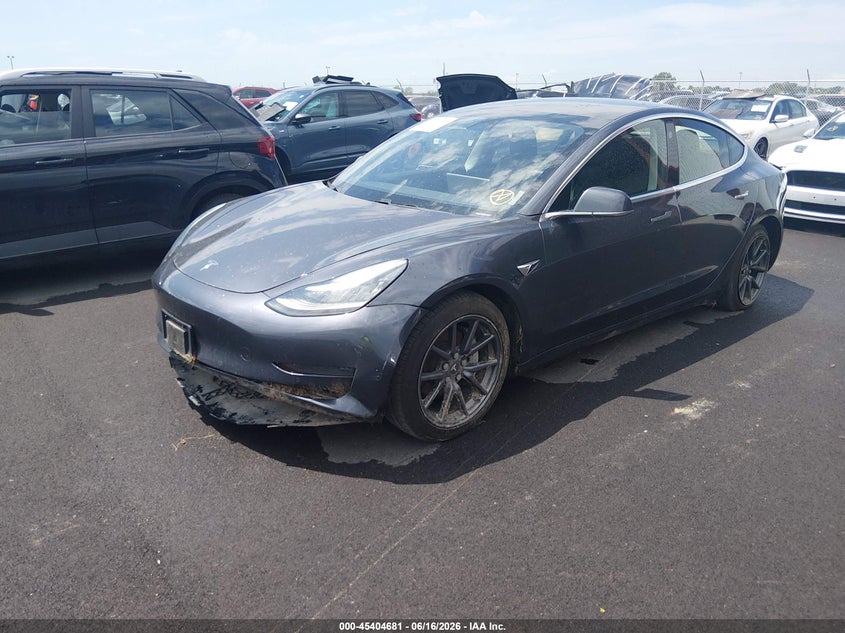 2019 Tesla Model 3 VIN 5YJ3E1EB7KF533319 IAAI salvage auction — LEFT FRONT, Salvage (Illinois), sold $6,350 on 2026-07-24 (photo 2)