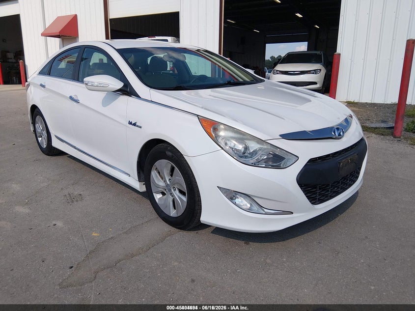 2015 Hyundai Sonata hybrid VIN KMHEC4A41FA134343 — IAAI salvage auction photo