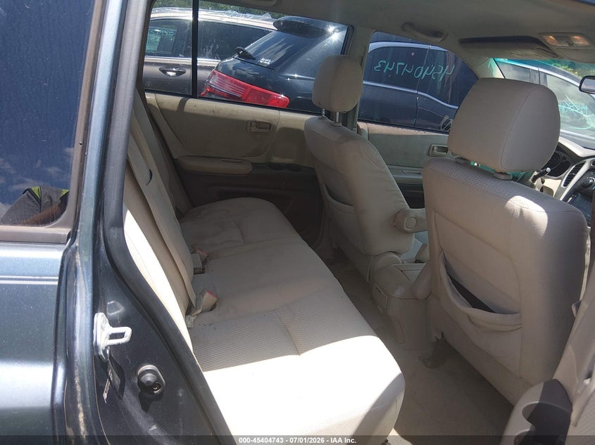 2006 Toyota Highlander VIN JTEGD21AX60149686 IAAI salvage auction — FRONT END, Salvage (Missouri), sold $1,150 on 2026-07-27 (photo 8)