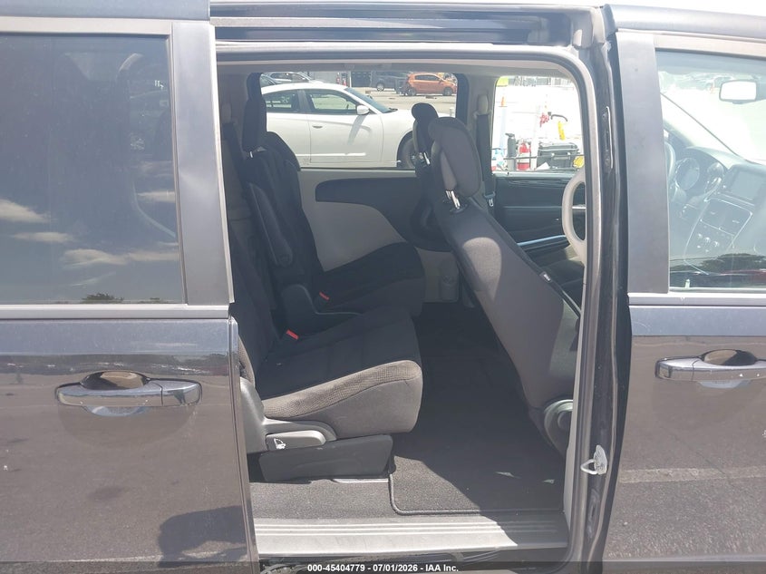 2018 Dodge Grand caravan VIN 2C4RDGBG1JR288682 IAAI salvage auction — NORMAL WEAR, Sf97 (Washington), sold $8,650 on 2026-08-12 (photo 8)