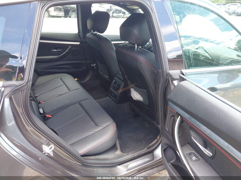 2018 BMW VIN WBA8Z9C59JG828607 IAAI salvage auction — UNKNOWN, Salvage (Pennsylvania), sold $3,650 on 2026-07-11 (photo 8)