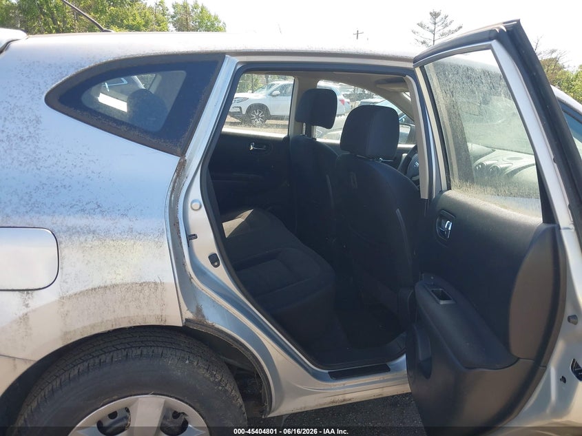 2011 Nissan Rogue sport VIN JN8AS5MV5BW666552 IAAI salvage auction — NORMAL WEAR, Clear (New Jersey), sold $550 on 2026-07-06 (photo 8)
