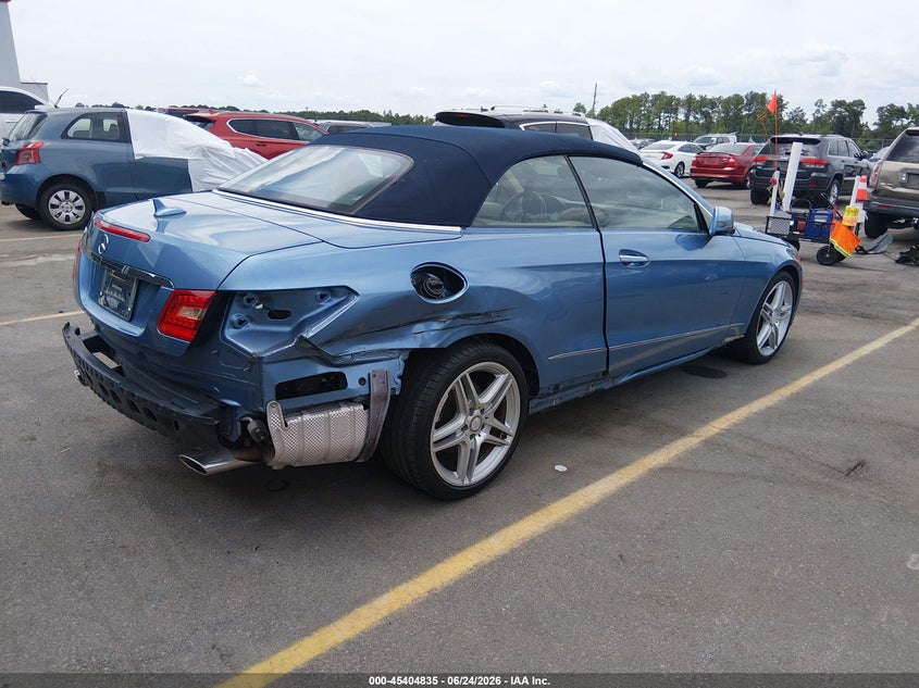 2011 Mercedes-benz E-klasse VIN WDDKK5GF9BF063713 IAAI salvage auction — REAR END, Salvage (South Carolina), sold $2,050 on 2026-07-15 (photo 4)
