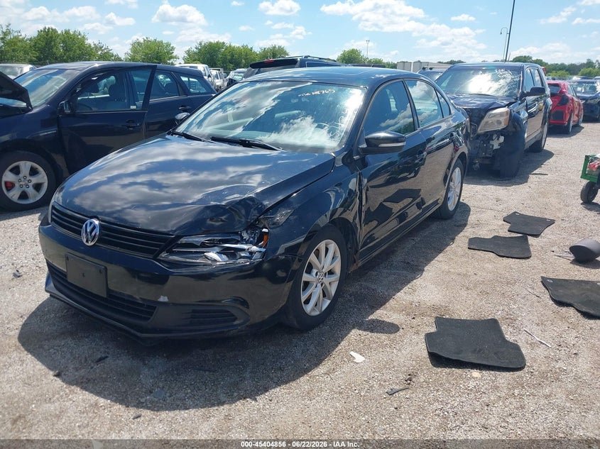 2011 Volkswagen Jetta VIN 3VWDZ7AJ2BM039998 IAAI salvage auction — LEFT FRONT, Salvage (Iowa), sold $575 on 2026-07-29 (photo 2)