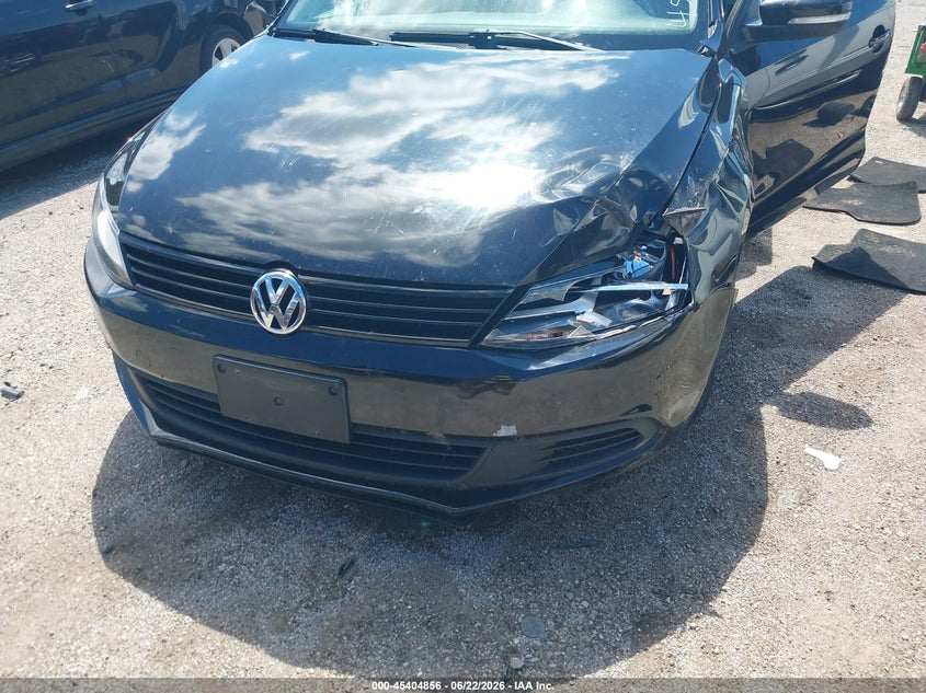 2011 Volkswagen Jetta VIN 3VWDZ7AJ2BM039998 IAAI salvage auction — LEFT FRONT, Salvage (Iowa), sold $575 on 2026-07-29 (photo 6)