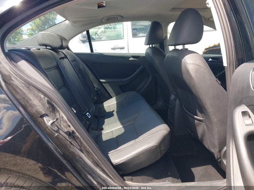 2011 Volkswagen Jetta VIN 3VWDZ7AJ2BM039998 IAAI salvage auction — LEFT FRONT, Salvage (Iowa), sold $475 on 2026-07-29 (photo 8)