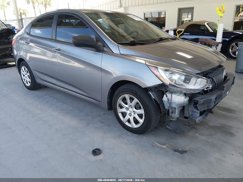 2013 Hyundai Accent VIN KMHCT4AE9DU585502 IAAI salvage auction — FRONT END, Rebuildable (Florida), sold $400 on 2026-07-08 (photo 1)
