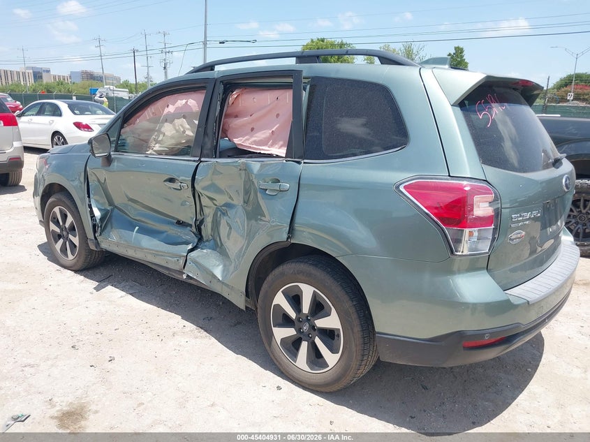 2018 Subaru Forester VIN JF2SJARC7JH517812 IAAI salvage auction — LEFT SIDE, Salvage Title, sold $1,725 on 2026-08-24 (photo 3)