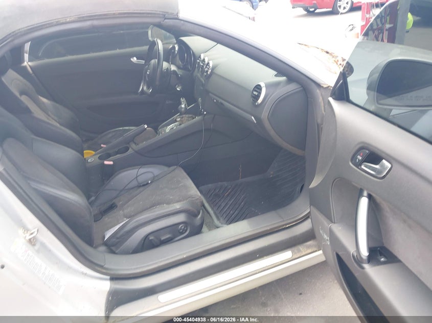 2008 Audi Tt VIN TRUMF38J981001710 IAAI salvage auction — NORMAL WEAR, Clear (North Carolina), sold $1,700 on 2026-07-29 (photo 8)