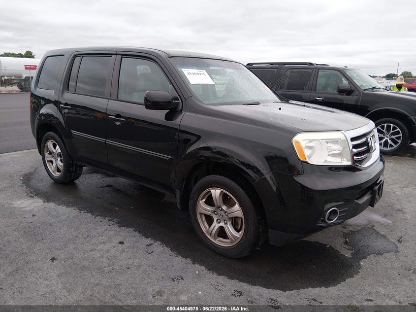 2015 Honda Pilot VIN 5FNYF4H44FB012873 IAAI salvage auction — HAIL, Salvage Title, sold $1,950 on 2026-07-26 (photo 1)