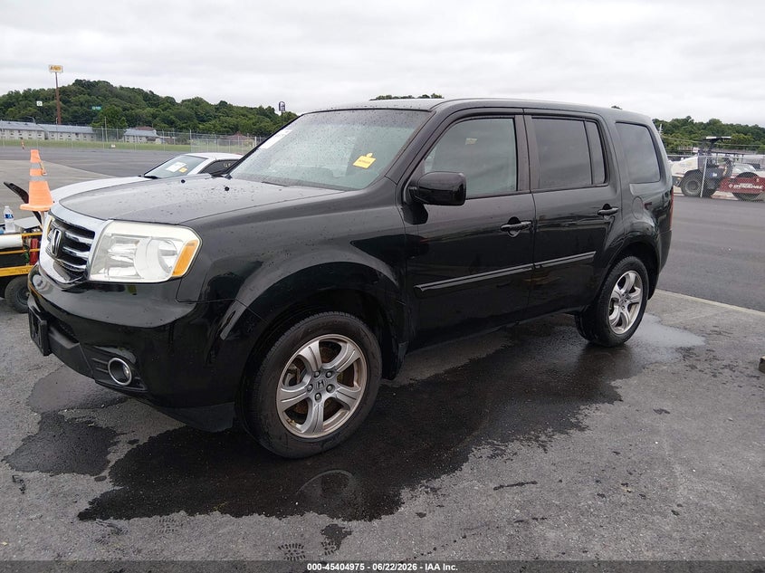 2015 Honda Pilot VIN 5FNYF4H44FB012873 IAAI salvage auction — HAIL, Salvage Title, sold $1,950 on 2026-07-26 (photo 2)