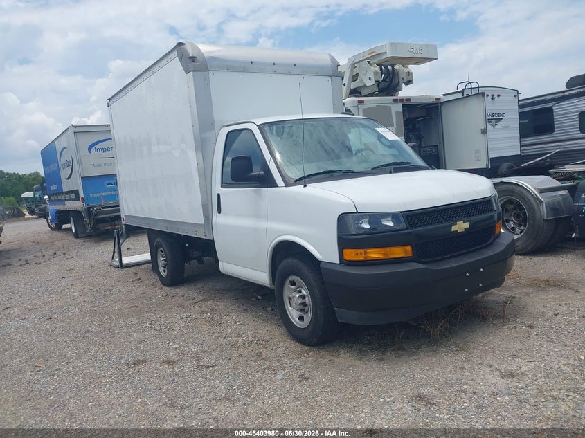 2024 Chevrolet Express 2500 VIN 1GB0GRFP0R1158967 IAAI salvage auction — NORMAL WEAR, Clear (Mississippi), sold $11,100 on 2026-07-17 (photo 1)