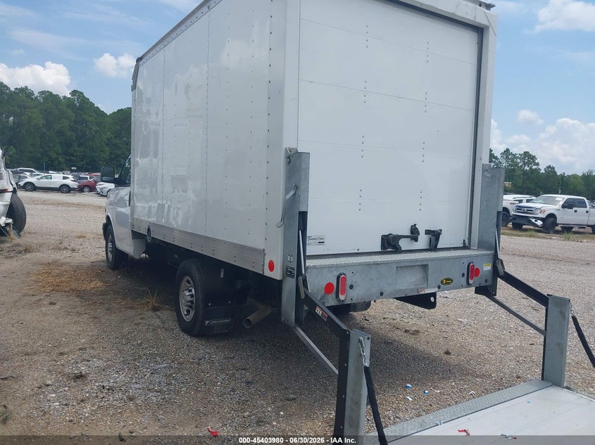 2024 Chevrolet Express 2500 VIN 1GB0GRFP0R1158967 IAAI salvage auction — NORMAL WEAR, Clear (Mississippi), sold $11,100 on 2026-07-17 (photo 3)