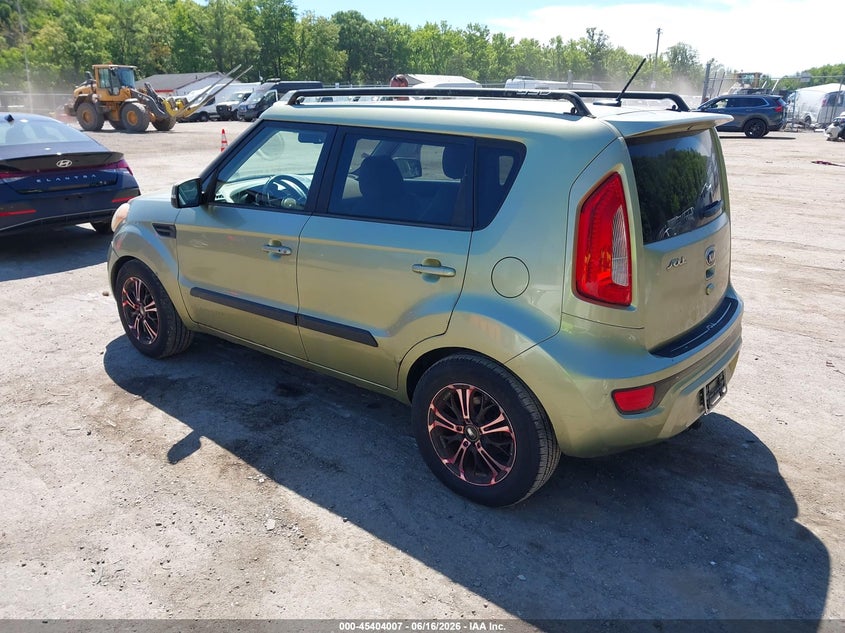 2013 Kia Soul VIN KNDJT2A62D7488925 IAAI salvage auction — NORMAL WEAR, Clear (Maryland), sold $450 on 2026-07-21 (photo 3)