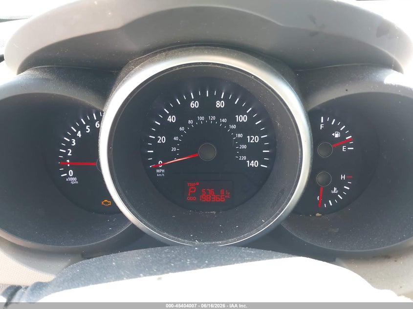 2013 Kia Soul VIN KNDJT2A62D7488925 IAAI salvage auction — NORMAL WEAR, Clear (Maryland), sold $450 on 2026-07-21 (photo 7)