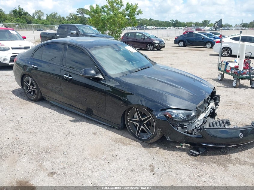 2023 Mercedes-benz VIN W1KAF4GB8PR076983 IAAI salvage auction — FRONT END, Rebuildable (Florida), sold $14,800 on 2026-07-30 (photo 1)